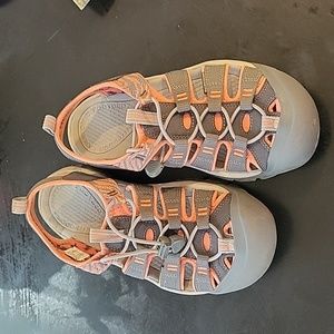 Keen womens sandals